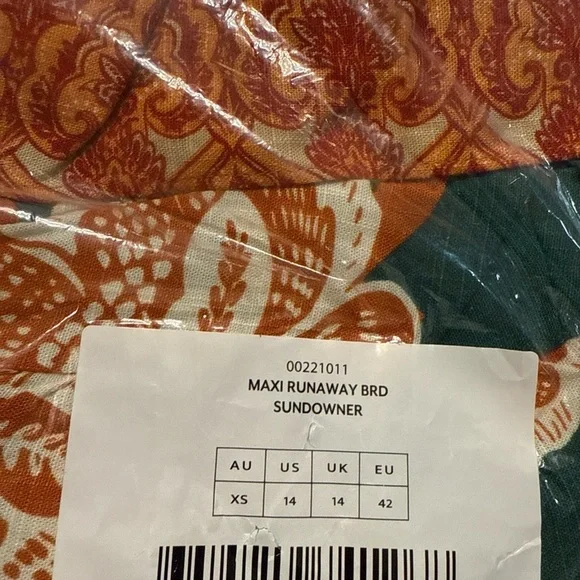 NWT City Chic Women's Maxi Runaway Border Size 14 - Picture 4 of 5